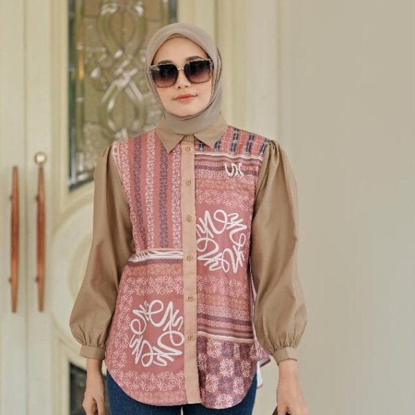 Vanilla Hijab - Felicita BLOUSE - Image 3